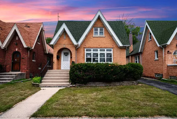 2306 Orchard ST, Blue Island, IL 60406