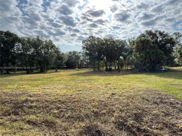 545 & 555 N Zambra Street, Clewiston, FL 33440