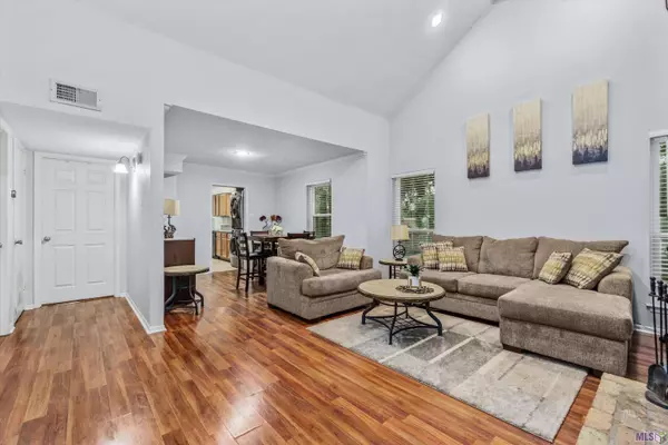 8155 JEFFERSON HWY #403, Baton Rouge, LA 70809