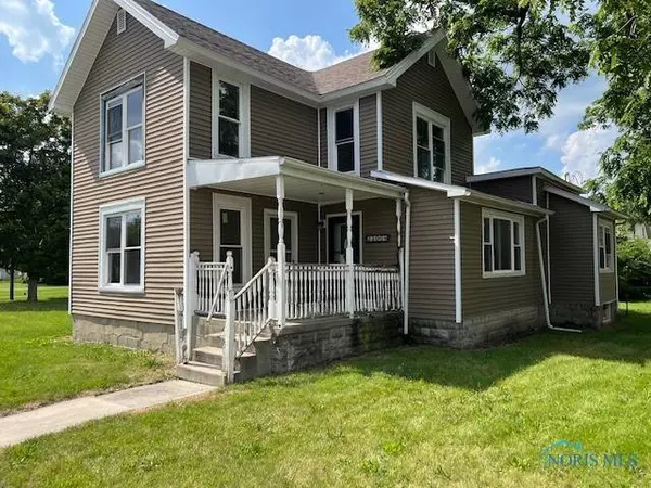 23008 Defiance PIKE, Custar, OH 43511