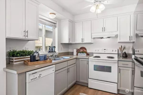 1114 73rd DR SE, Lake Stevens, WA 98258