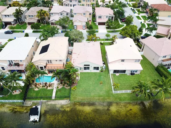 3319 SW 173RD TER, Miramar, FL 33029