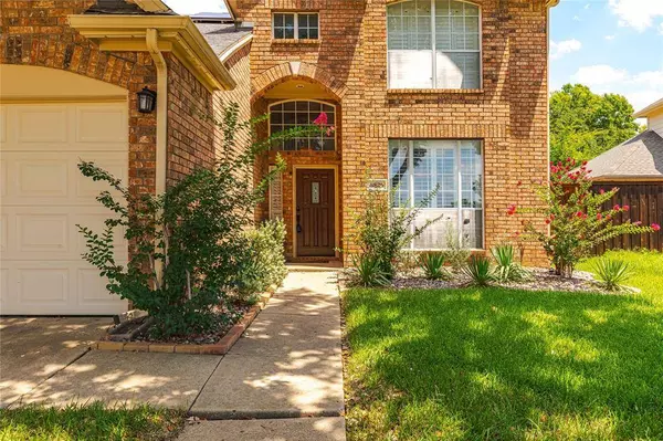 9839 Cliffside Drive, Irving, TX 75063