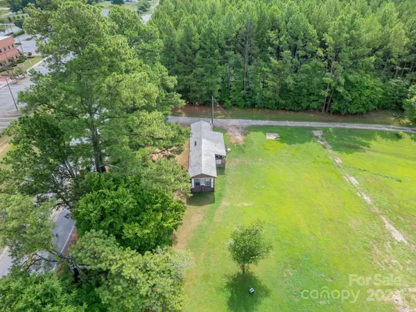 4330 Old Airport RD, Concord, NC 28025