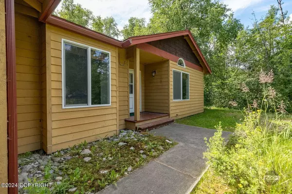 800 Craig Stadler LOOP, Wasilla, AK 99623