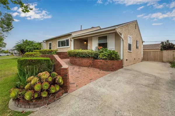 3922 Arbor RD, Lakewood, CA 90712