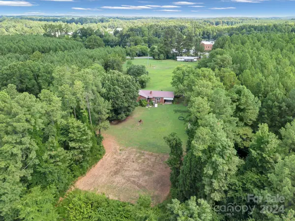 4330 Old Airport RD, Concord, NC 28025