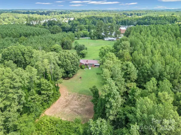 4330 Old Airport RD, Concord, NC 28025