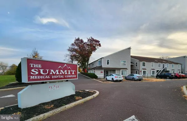 920 LAWN AVE #2, Sellersville, PA 18960