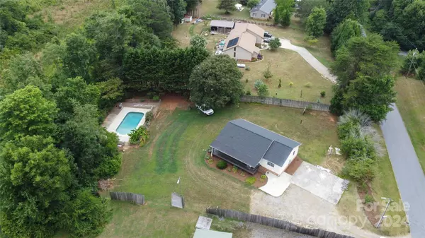 4536 Lakehill DR, Catawba, NC 28609