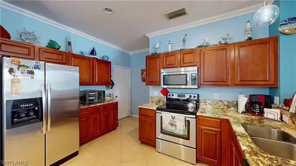 8371 Village Edge CIR #1, Fort Myers, FL 33919