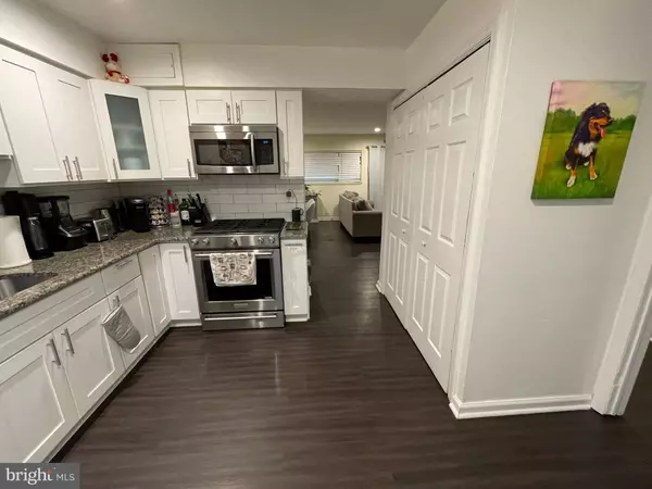 141 ECHELON RD, Voorhees, NJ 08043