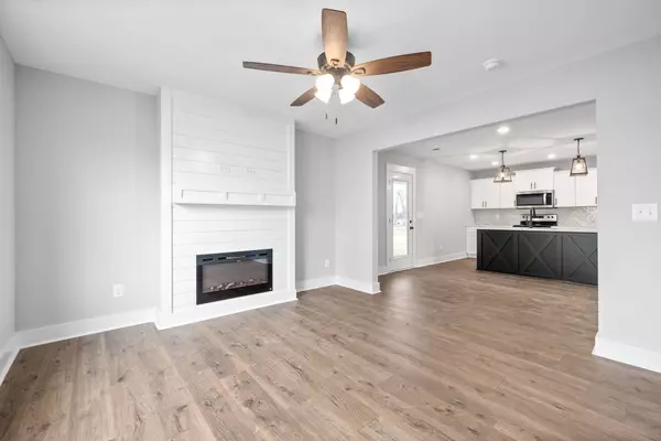 133 Monaghan Dr, Clarksville, TN 37042