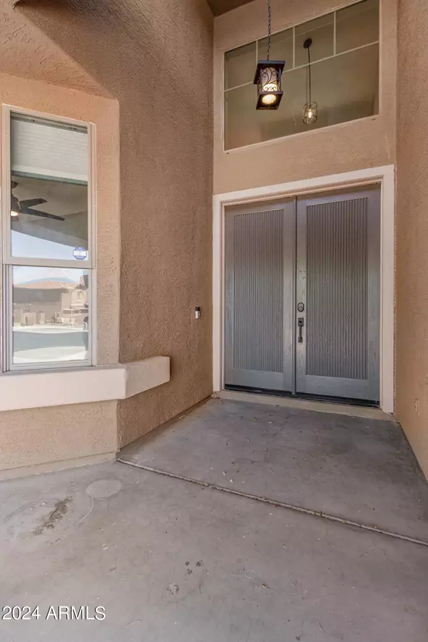 9818 S 26TH Lane, Phoenix, AZ 85041