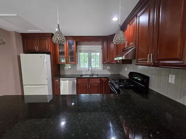 838 Worcester, Wellesley, MA 02482