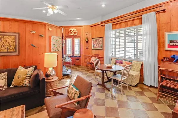 1200 BURGUNDY ST #1, New Orleans, LA 70116