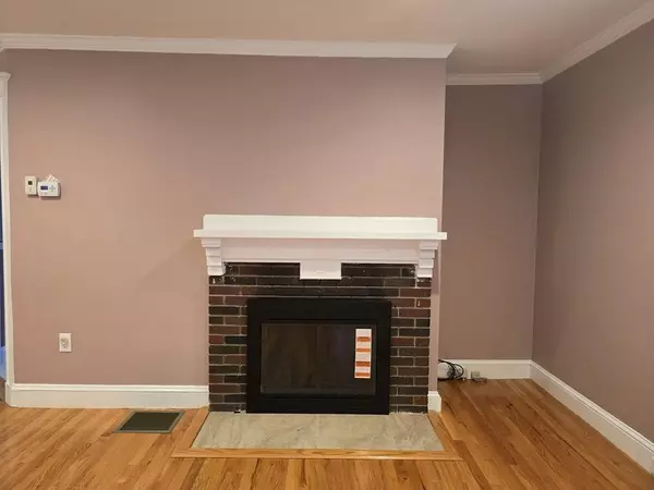 838 Worcester, Wellesley, MA 02482