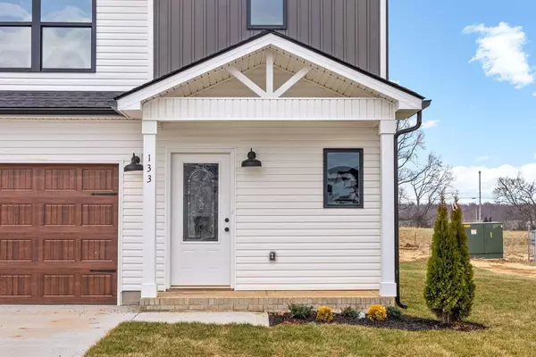 133 Monaghan Dr, Clarksville, TN 37042