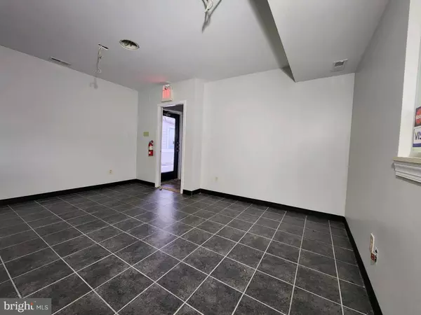 920 LAWN AVE #2, Sellersville, PA 18960