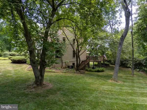 919 SHIPPEN LN, West Chester, PA 19382