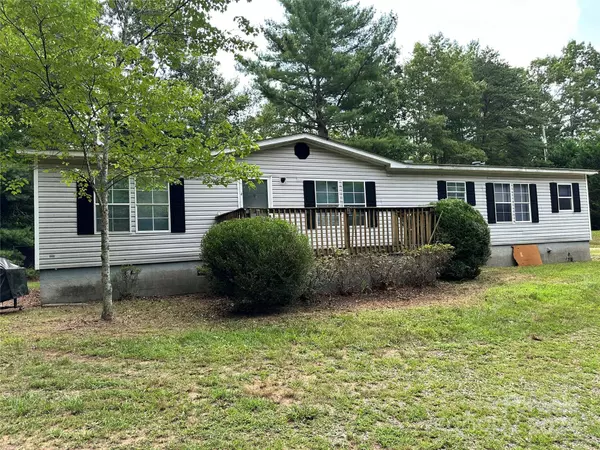 4168 Ruritan Club RD, Hudson, NC 28638