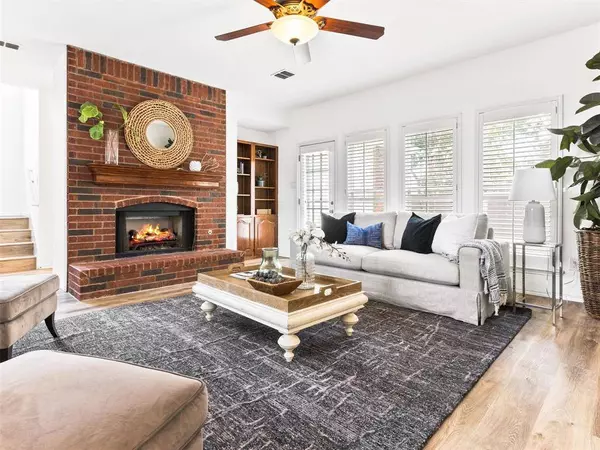 2528 Lands End Drive, Carrollton, TX 75006