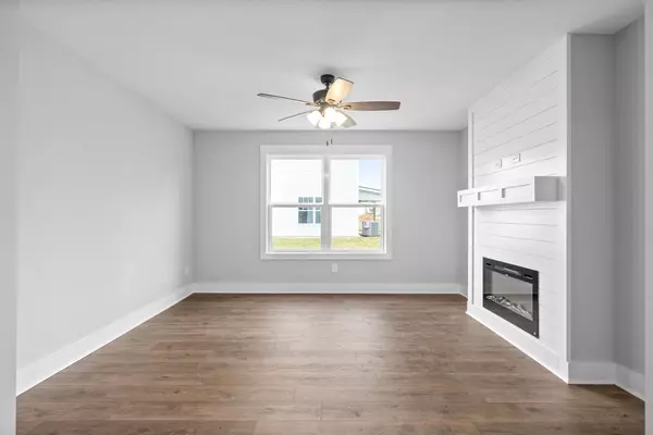 133 Monaghan Dr, Clarksville, TN 37042