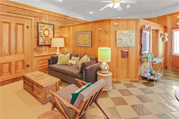 1200 BURGUNDY ST #1, New Orleans, LA 70116