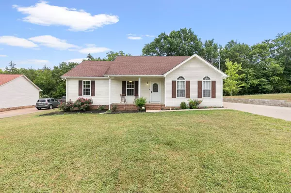 921 Foxboro Dr, Lewisburg, TN 37091