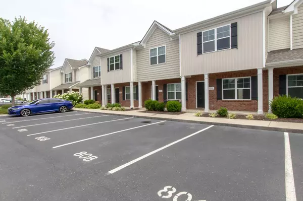 806 Staten Dr, Murfreesboro, TN 37128