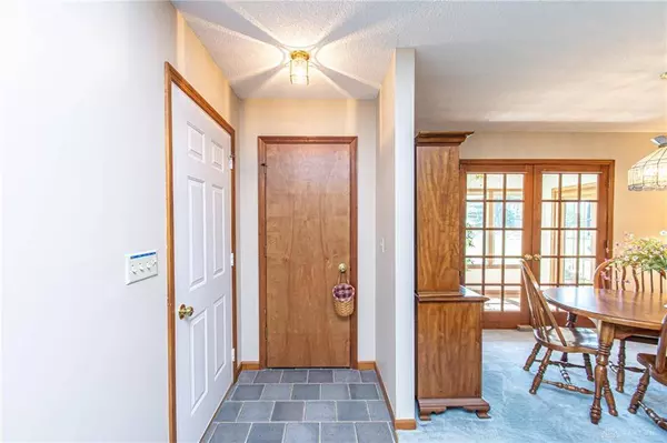 77 Lakengren Drive, Eaton, OH 45320