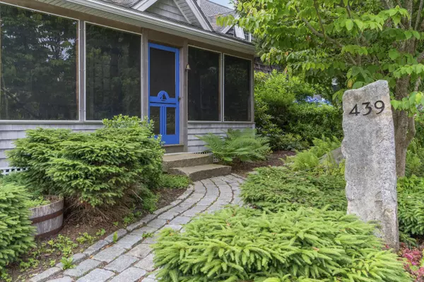 439 Long Point RD, Harpswell, ME 04079