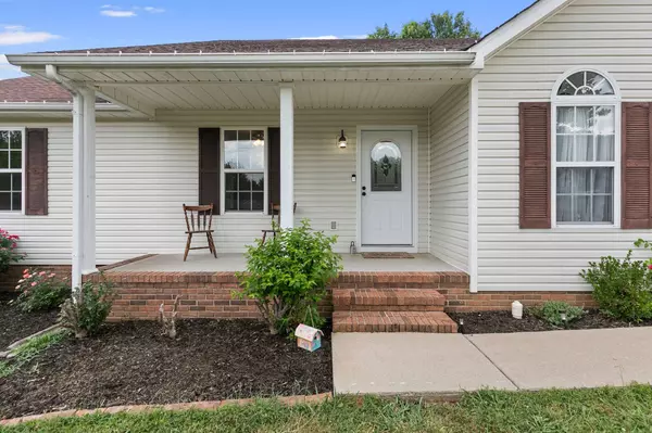 921 Foxboro Dr, Lewisburg, TN 37091