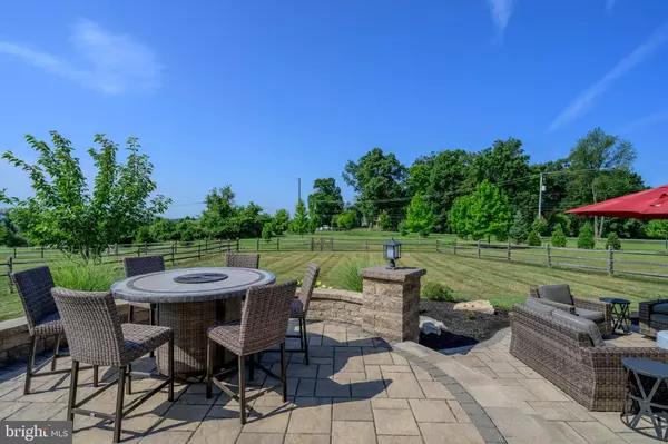 4 COVEWOOD WAY, Coatesville, PA 19320