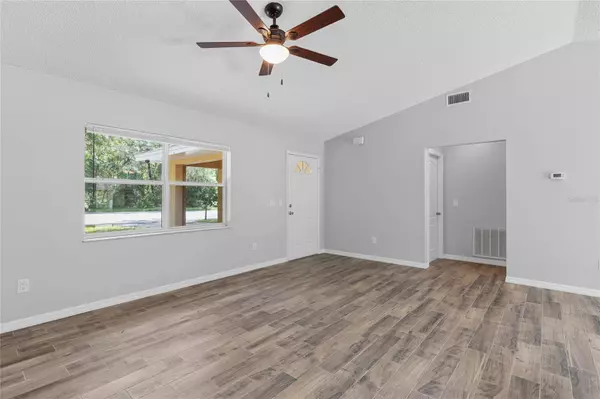 6046 E GLENCOE ST, Inverness, FL 34452