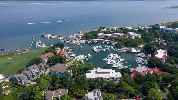 6 Genoa CT, Hilton Head Island, SC 29928