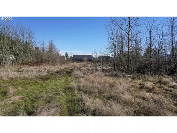 N 6th ST, Creswell, OR 97426