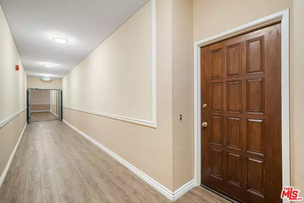 8180 Manitoba St #132, Playa Del Rey, CA 90293