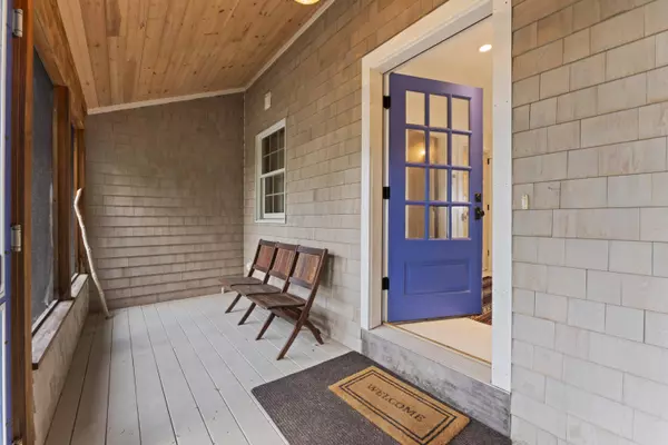 439 Long Point RD, Harpswell, ME 04079