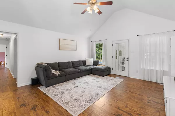 921 Foxboro Dr, Lewisburg, TN 37091