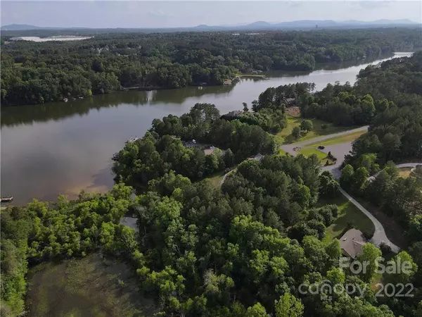 183 Greens RD, Granite Falls, NC 28630