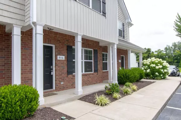 806 Staten Dr, Murfreesboro, TN 37128