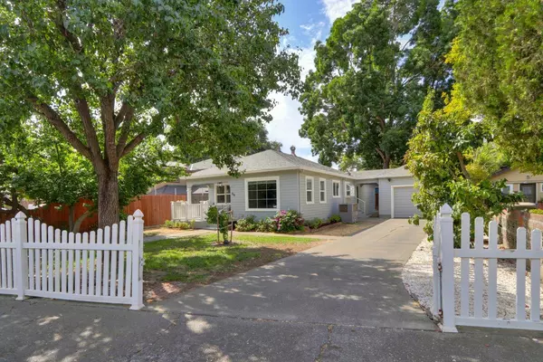 34 Jefferson ST, Woodland, CA 95695