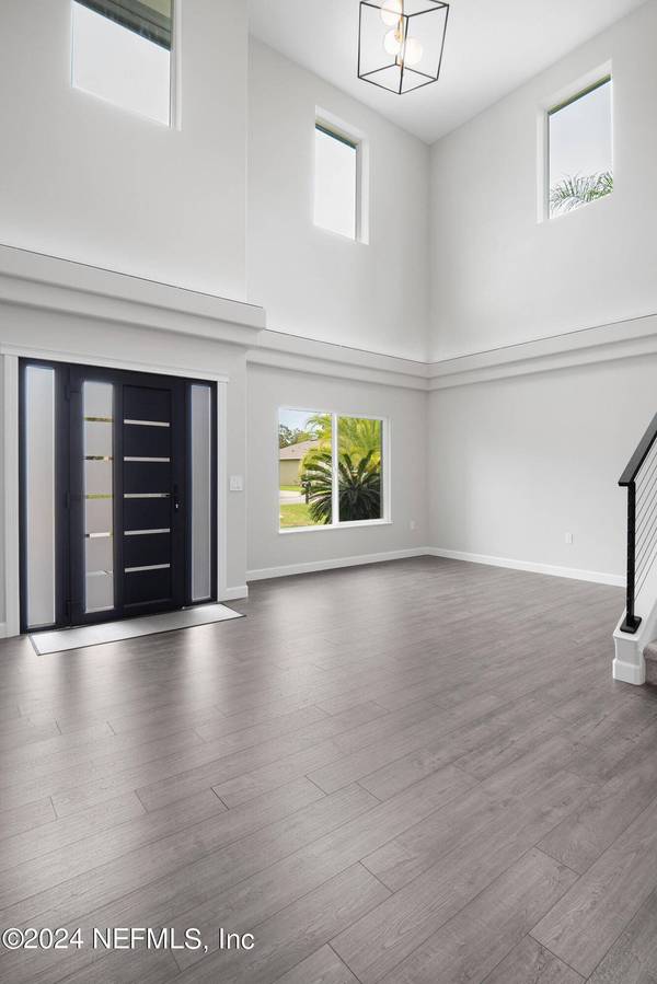 24 PRINCESS DOLORES LN, Palm Coast, FL 32164