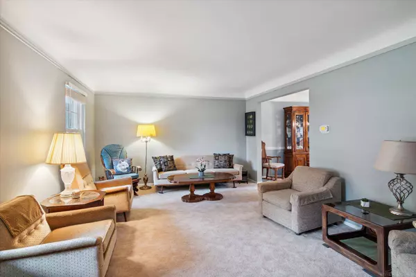 35055 Kesler Court, Clinton Township, MI 48035