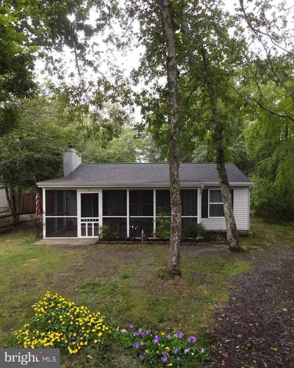 6 SHIPS DR, Egg Harbor Township, NJ 08234