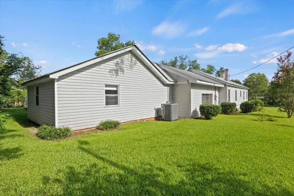 1105 W Frnklin Street, Quincy, FL 32351