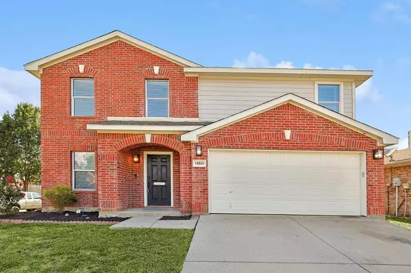 13521 Lost Spurs Road, Fort Worth, TX 76262