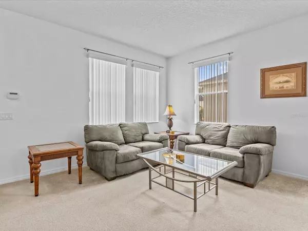 272 WILLOW VIEW DR, Davenport, FL 33896