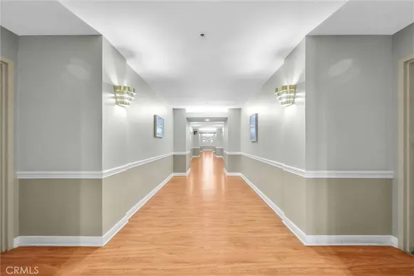 35 Linden AVE #409, Long Beach, CA 90802